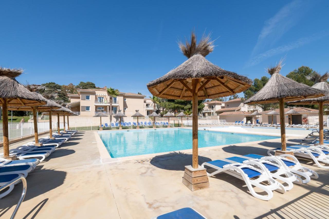 Plages De Sable Fin, Piscine, Hammam, Tennis Lesclesdenicole Ла Лонд-ле-Мор Екстериор снимка