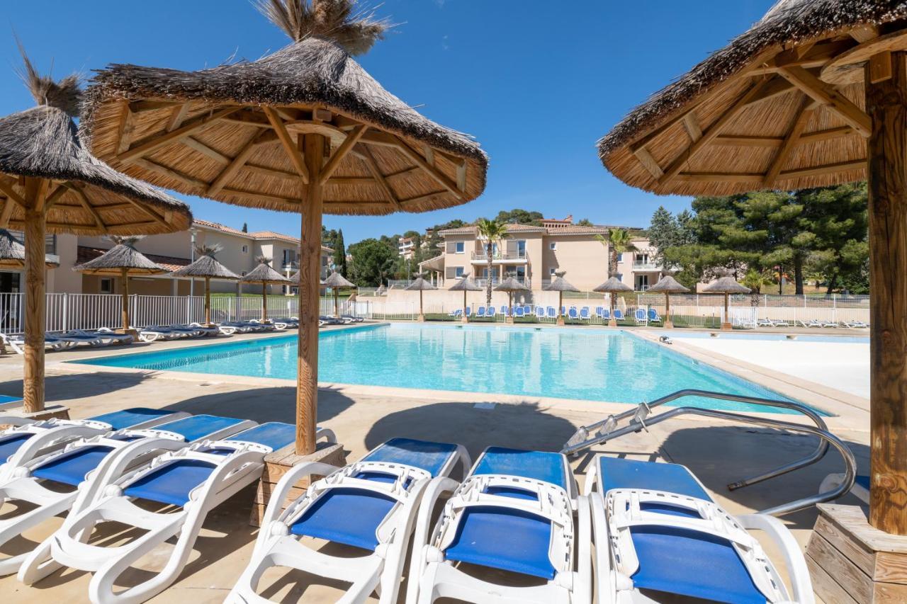 Plages De Sable Fin, Piscine, Hammam, Tennis Lesclesdenicole Ла Лонд-ле-Мор Екстериор снимка